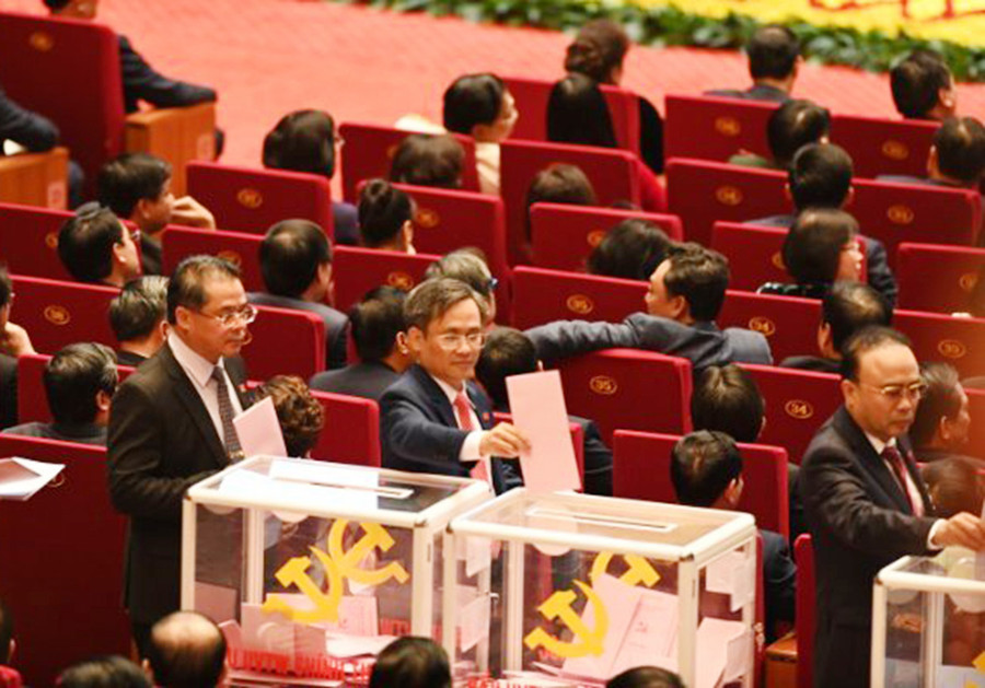 Đoàn đại biểu Gia Lai tham gia bỏ phiếu Bầu Ban Chấp hành. Ảnh: Phương Dung