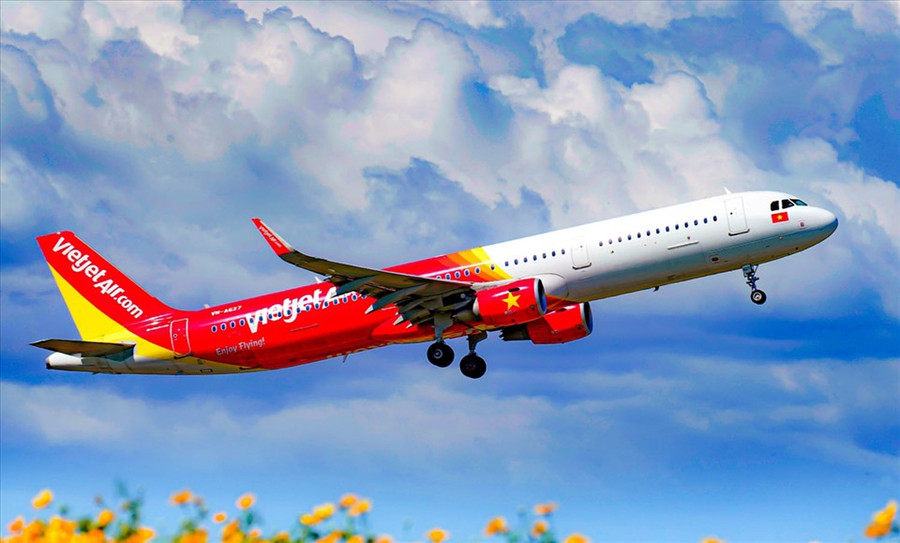 Vietjet là một trong số ít hãng hàng không trên thế giới có lợi nhuận trong năm 2020.  Vietjet là một trong số ít hãng hàng không trên thế giới có lợi nhuận trong năm 2020.