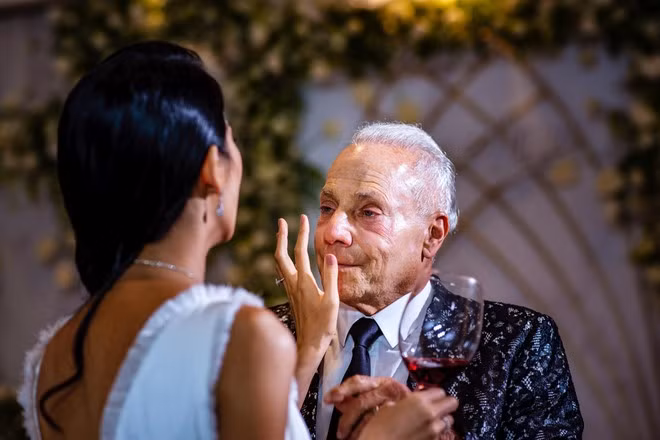  Wynn xúc động trong buổi lễ đính hôn của cả hai hồi tháng 7.2020