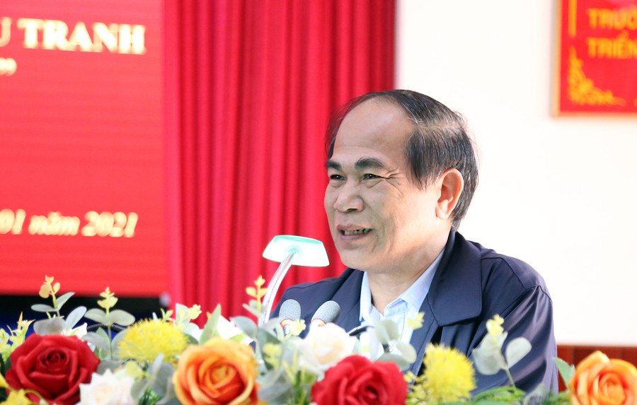 Đồng chí Võ Ngọc Thành-Phó Bí thư Tỉnh ủy, Chủ tịch UBND tỉnh phát biểu chỉ đạo tại hội nghị. Ảnh: Lê Ánh