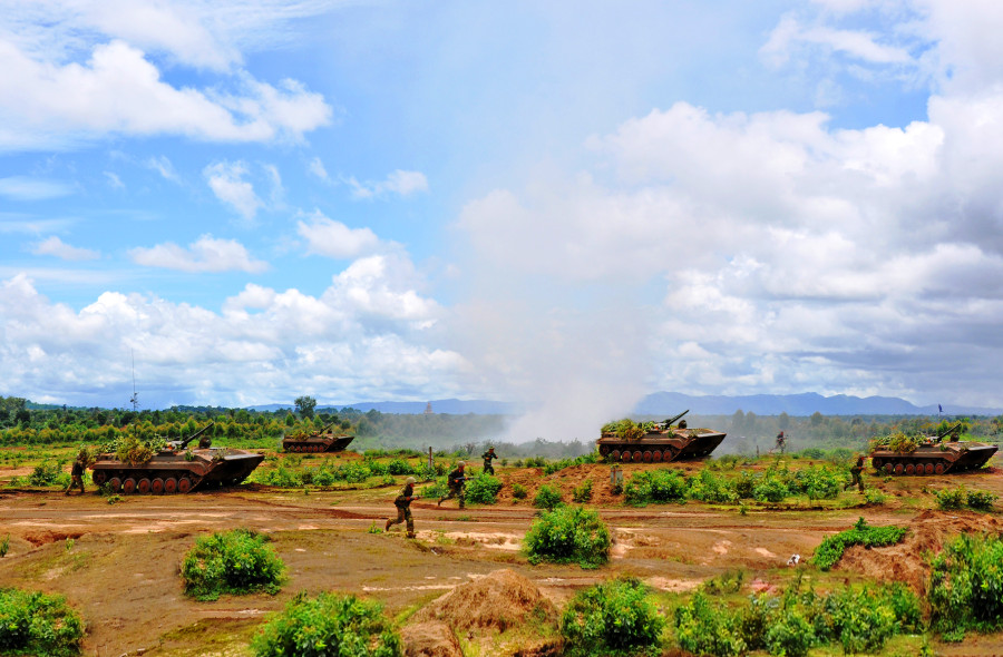 Sư đoàn 320 diễn tập sẵn sàng chiến đấu. Ảnh: Vĩnh Hoàng