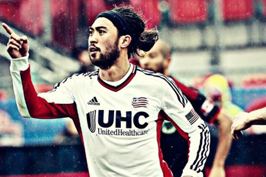 Lee Nguyễn đến khoác áo TPHCM sau khi hết hợp đồng với câu lạc bộ New England Revolution (Mỹ). Ảnh: FBNV. Lee Nguyễn đến khoác áo TPHCM sau khi hết hợp đồng với câu lạc bộ New England Revolution (Mỹ). Ảnh: FBNV.
