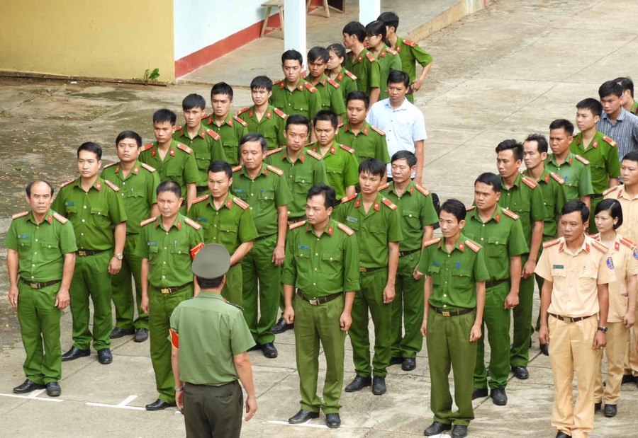 Cán bộ, chiến sỹ Công an huyện Mang Yang. Ảnh: Thanh Nhật 