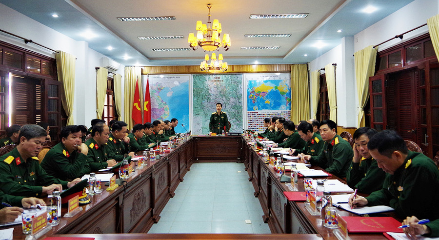Trung tướng Nguyễn Trọng Bình-Phó Tổng Tham mưu trưởng Quân đội nhân dân Việt Nam, kết luận kiểm tra tại Bộ Chỉ huy Quân sự tỉnh Gia Lai. Ảnh: Huy Bắc  Trung tướng Nguyễn Trọng Bình-Phó Tổng Tham mưu trưởng Quân đội nhân dân Việt Nam, kết luận kiểm tra tại Bộ Chỉ huy Quân sự tỉnh Gia Lai. Ảnh: Huy Bắc
