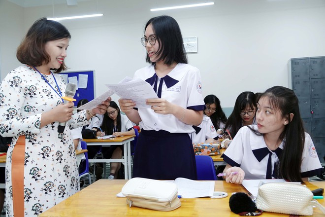 Học sinh lớp 12 tại TP.HCM trong giờ học môn tiếng Anh - ẢNH: ĐÀO NGỌC THẠCH