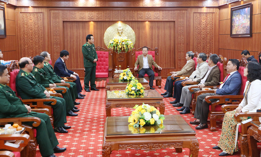 Quang cảnh buổi thăm, chúc Tết. Ảnh: Quang Tấn Quang cảnh buổi thăm, chúc Tết. Ảnh: Quang Tấn