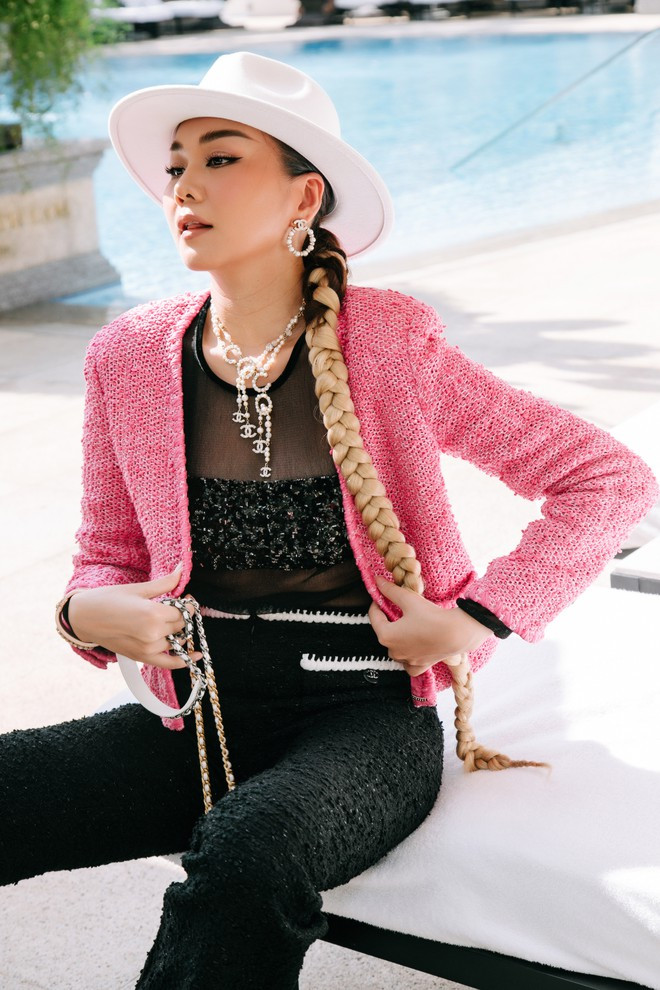 Nhiều năm nay, công chúng vẫn luôn tò mò về nửa kia của Thanh Hằng. Tuy nhiên, người đẹp chưa một lần hé lộ chuyện tình cảm với khán giả. Trong một bài phỏng vấn, khi nói về chuyện lập gia đình, cô từng tiết lộ: 