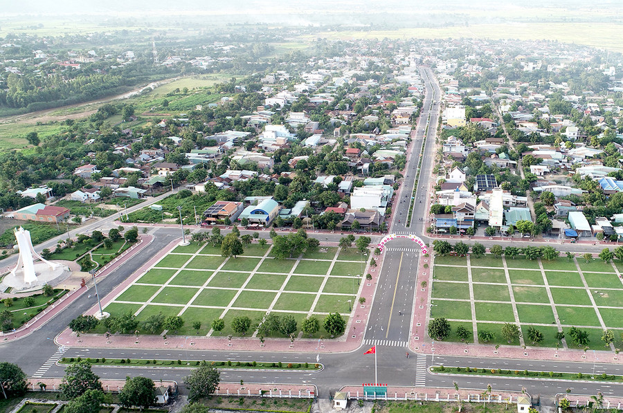 Thị trấn Phú Thiện ngày càng khởi sắc. Ảnh: Bảo An