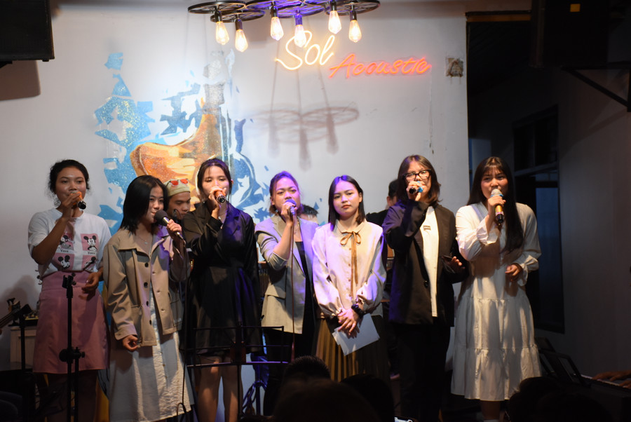 Các thí sinh xuất sắc lọt vào vòng chung kết của cuộc thi. Ảnh: Phương Duyên