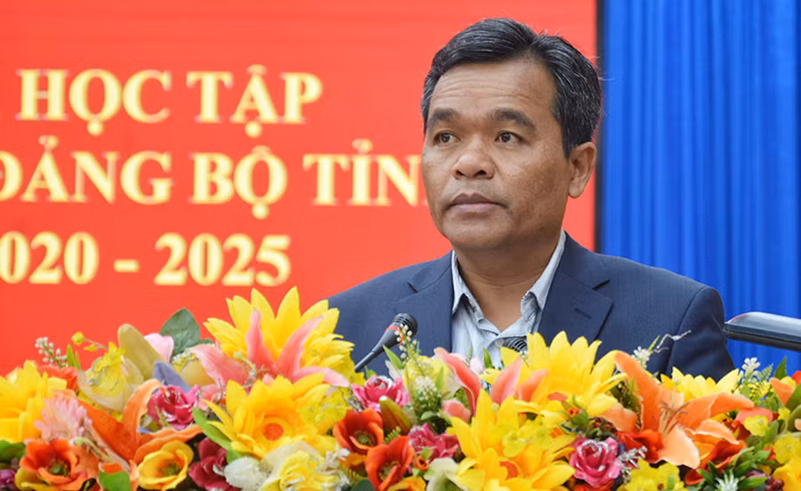  Bí thư Tỉnh ủy phát biểu khai mạc hội nghị. Ảnh: Anh Huy