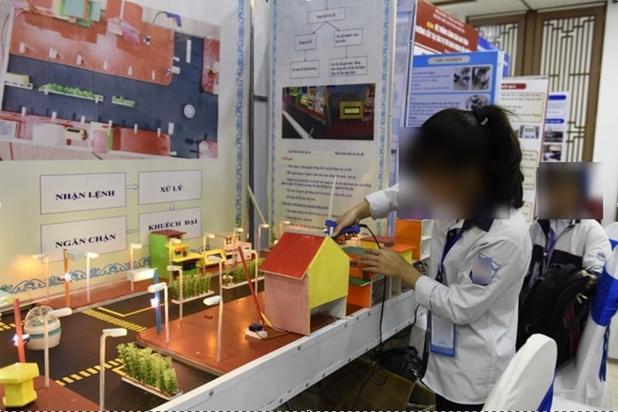 Một gian trưng bày tại cuộc thi khoa học kỹ thuật Ảnh LĐO Một gian trưng bày tại cuộc thi khoa học kỹ thuật Ảnh LĐO