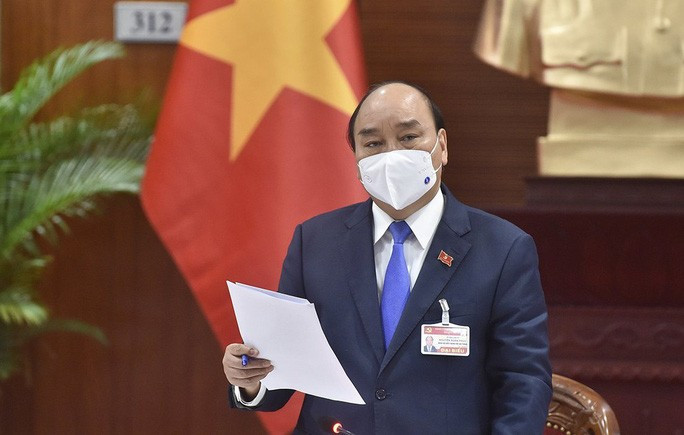 Thủ tướng Chính phủ Nguyễn Xuân Phúc tại cuộc họp khẩn Thủ tướng Chính phủ Nguyễn Xuân Phúc tại cuộc họp khẩn