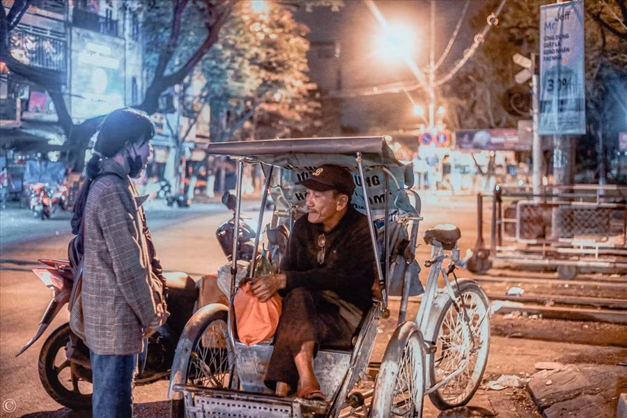 Nhóm sẽ trao tặng những lao động nghèo tại Đà Nẵng. Ảnh: TL Nhóm sẽ trao tặng những lao động nghèo tại Đà Nẵng. Ảnh: TL