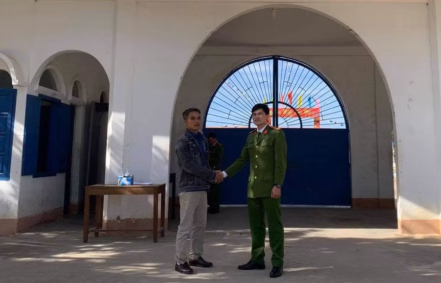  Phạm nhân Nguyễn Văn Yên ngày trở về cùng gia đình