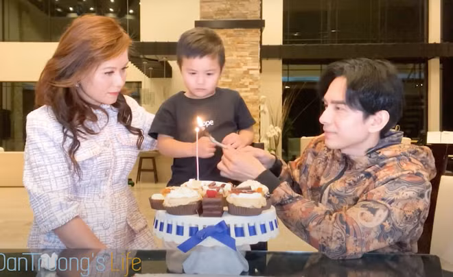 Đan Trường từng đăng vlog mừng sinh nhật tuổi 45 cùng vợ con khiến khán giả bất ngờ ẢNH: CHỤP MÀN HÌNH