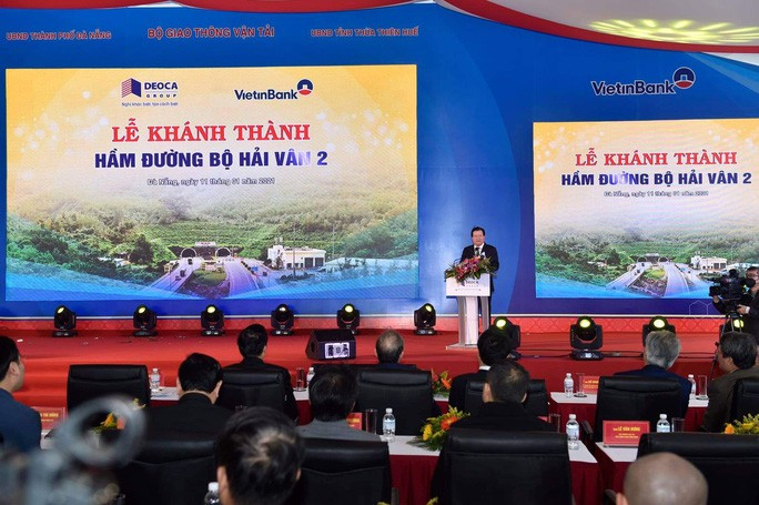 Phó thủ tướng Chính phủ Trịnh Đình Dũng phát biểu  Phó thủ tướng Chính phủ Trịnh Đình Dũng phát biểu