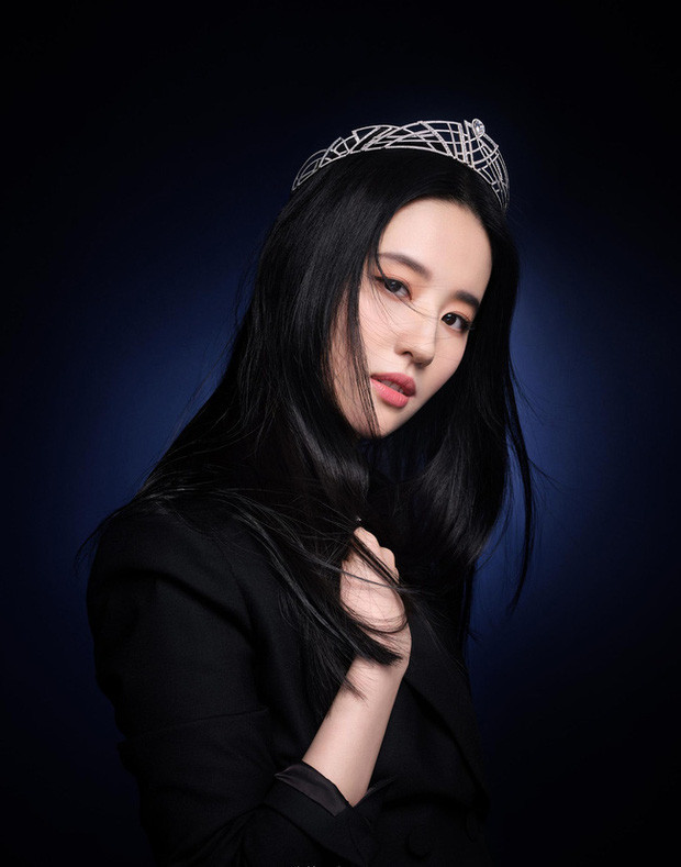 Lưu Diệc Phi cũng giành danh hiệu nữ diễn viên chính xuất sắc nhất của Digitalspy Reader 2020, vượt qua hai đối thủ 