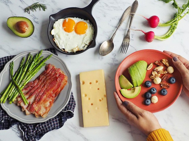 Một số thực phẩm theo chế độ ăn kiêng để giảm cân. ẢNH: SHUTTERSTOCK