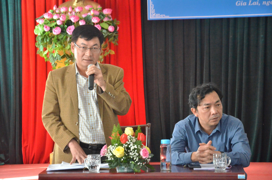 Tổng Biên tập Báo Gia Lai Huỳnh Kiên phát biểu tại hội nghị. Ảnh: Phương Linh