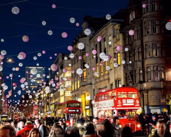 Ngành công nghiệp về đêm đóng góp khoảng 6% GDP nước Anh