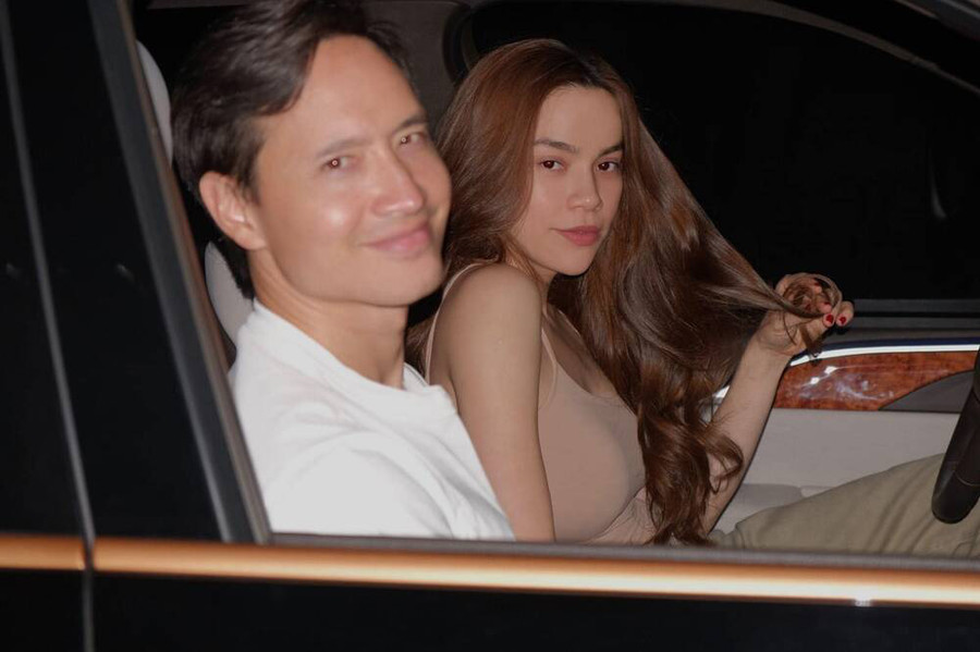 Hồ Ngọc Hà - Kim Lý chia sẻ loạt ảnh cùng nhau đi dạo phố về đêm.