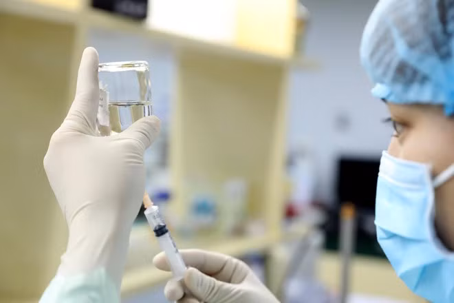  Ngày 21.1 tới, vắc xin thứ 2 do VN nghiên cứu sản xuất sẽ được tiêm trên người tình nguyện - Ảnh: Ngọc Thắng