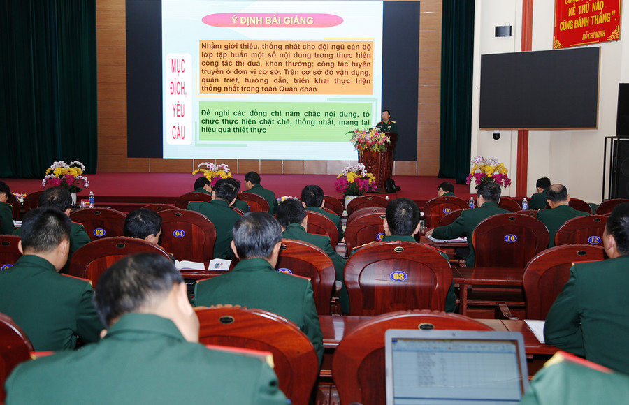 Quang cảnh lớp tập huấn ở Quân đoàn 3. Ảnh: Vĩnh Hoàng  Quang cảnh lớp tập huấn ở Quân đoàn 3. Ảnh: Vĩnh Hoàng