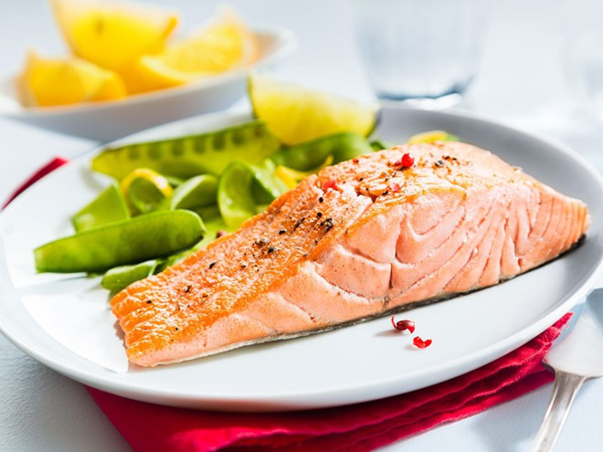 Cá hồi. Ảnh: SHUTTERSTOCK