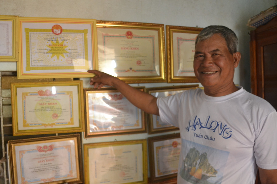 Ông Puih Buih. Ảnh: Hoàng Minh