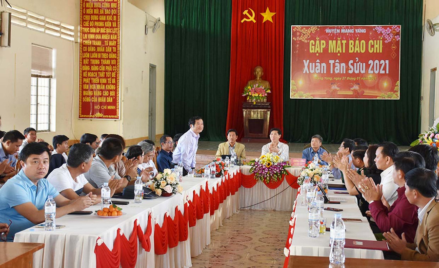 Quang cảnh buổi gặp mặt. Ảnh: Hà Phương Quang cảnh hội nghị. Ảnh: Hà Phương