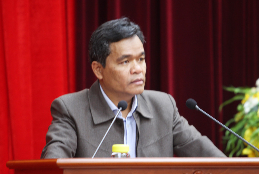 Bí thư Tỉnh ủy Hồ Văn Niên phát biểu chỉ đạo tại hội nghị. Ảnh: Văn Ngọc Bí thư Tỉnh ủy Hồ Văn Niên phát biểu chỉ đạo tại hội nghị. Ảnh: Văn Ngọc