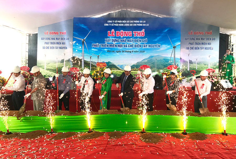 Động thổ nhà máy điện gió tại huyện Chư Prông. Ảnh: Hà Duy Động thổ Nhà máy điện gió tại huyện Chư Prông. Ảnh: Hà Duy