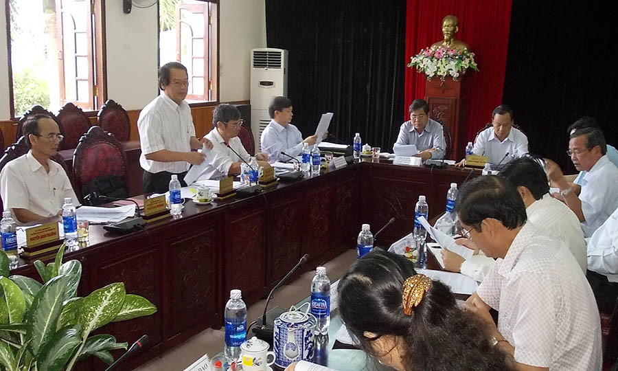 Thường trực Tỉnh ủy làm việc với Ban Thường vụ Thành ủy Pleiku. Ảnh: Thanh Nhật