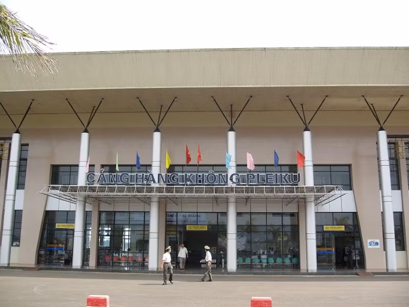 Những năm cuối thập kỷ 70 thế kỷ trước, sân bay Pleiku phục vụ hàng trăm chuyến bay.
