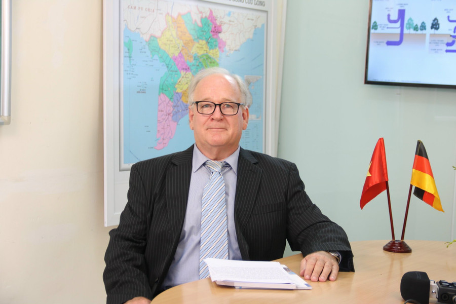 Tiến sĩ Timothy Edward McGrath - người bạn đặc biệt của Đồng Bằng Sông Cửu Long. (ẢNH: Gia đình cung cấp)