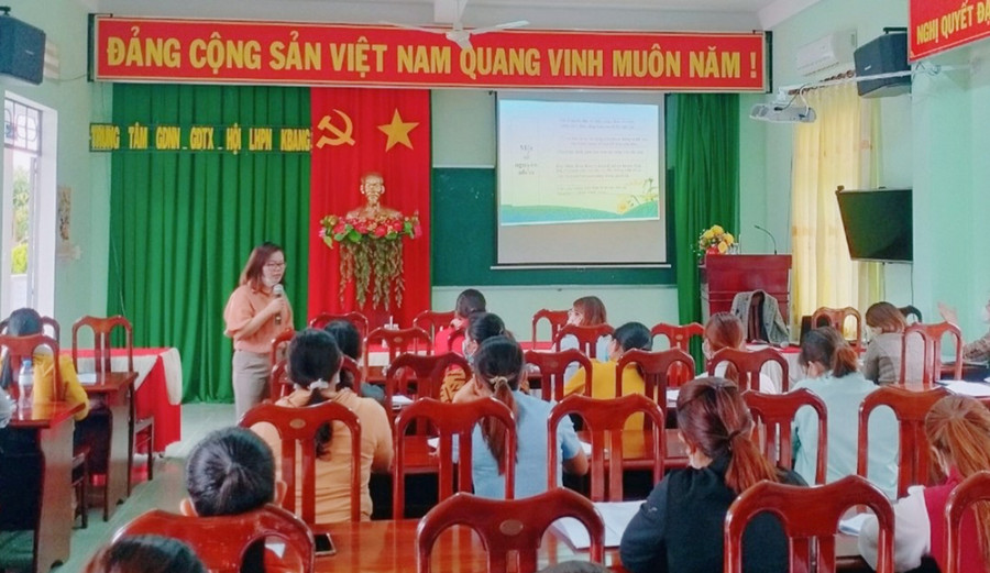  Quang cảnh buổi tập huấn. Ảnh: Hồng Hạnh