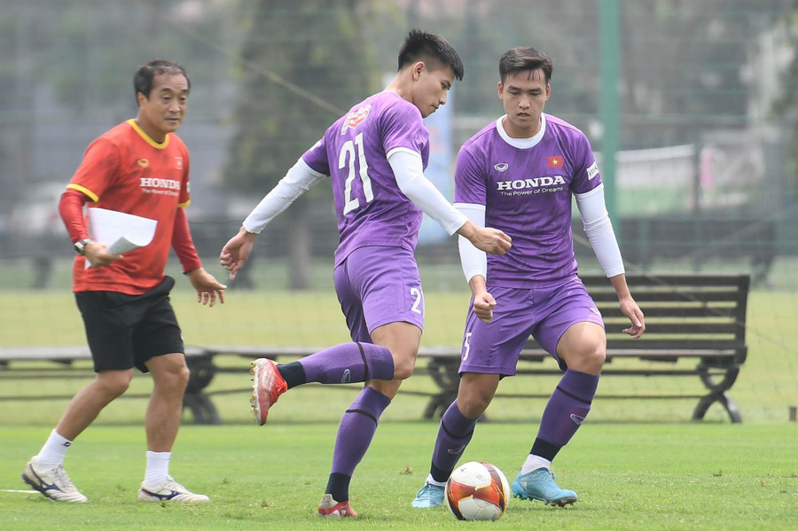 Thanh Bình và Việt Anh (bìa phải) đã lên tuyển U.23. Ảnh: Minh Hiếu Thanh Bình và Việt Anh (bìa phải) đã lên tuyển U.23. Ảnh: Minh Hiếu