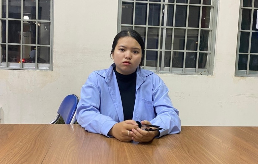 Nữ sinh năm nhất cầm đầu đường dây mại dâm ở TPHCM. Ảnh: CACC