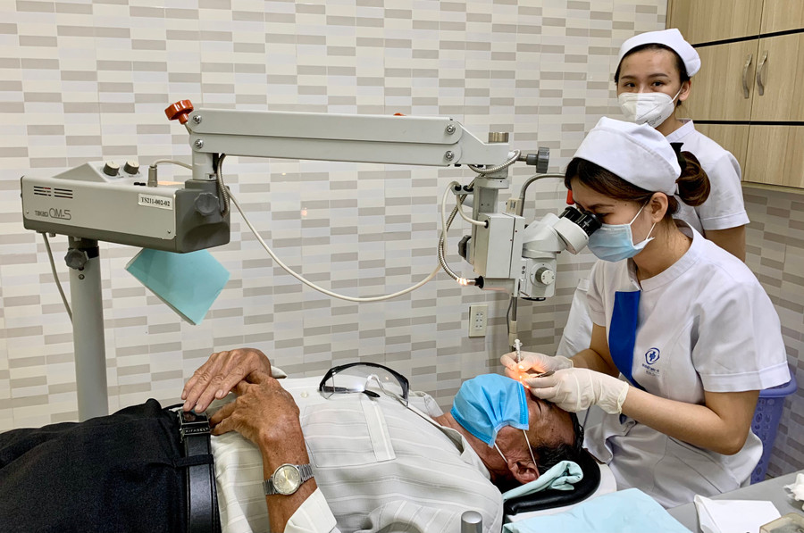 Bệnh viện Mắt Quốc tế Sài Gòn- Gia Lai không ngừng nâng cao chất lượng khám chữa bệnh đáp ứng sự hài lòng của người bệnh..jpg