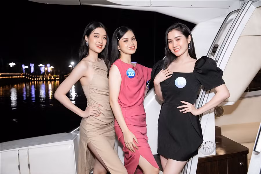 Nhan sắc các thí sinh Miss World Việt Nam 2022 được đánh giá là đồng đều. Mặc dù vậy vẫn có một số gương mặt nổi bật với gương mặt khả ái và thành tích học tập 