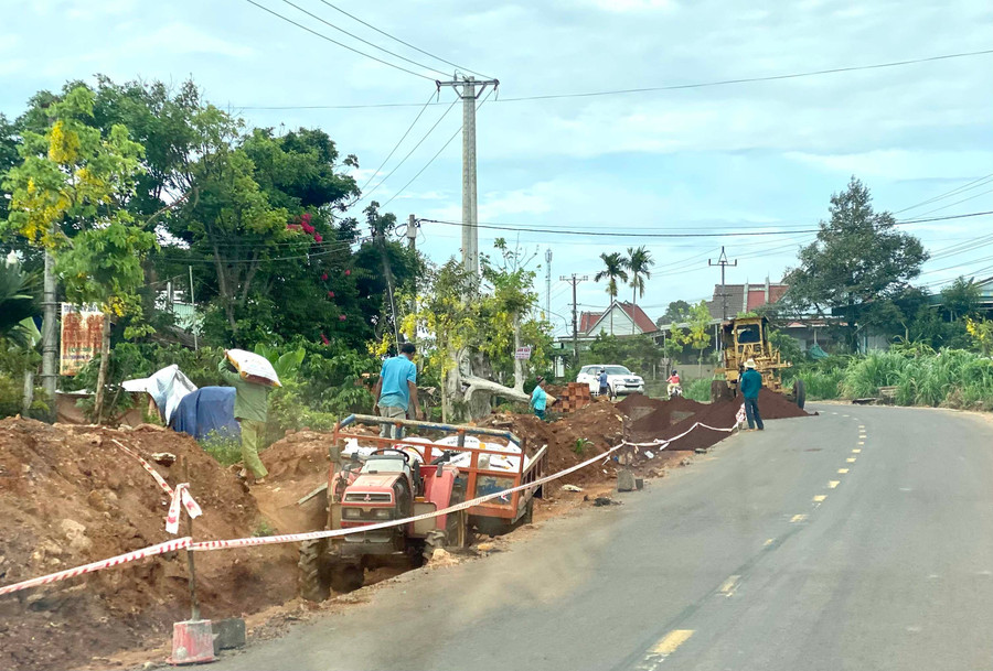 Huyện Chư Prông đang đẩy nhanh tiến độ xây dựng công trình dân sinh, phấn đấu hết quý II đạt tỷ lệ giải ngân 60%. Ảnh: Hà Duy