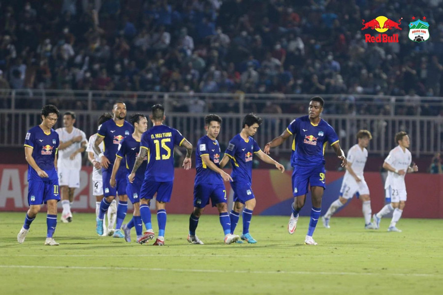 HAGL chơi không tồi trước đối thủ mạnh Nhật Bản. Ảnh: CLB Hoàng Anh Gia Lai