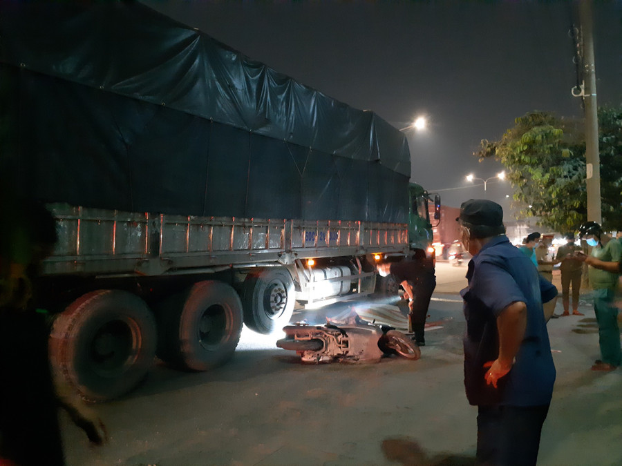 Hiện trường vụ tai nạn. Ảnh: Trần Duy Khánh Hiện trường vụ tai nạn. Ảnh: Trần Duy Khánh