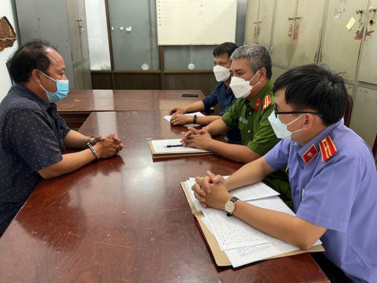 Đối tượng Lý Văn Quân tại cơ quan điều tra Đối tượng Lý Văn Quân tại cơ quan điều tra