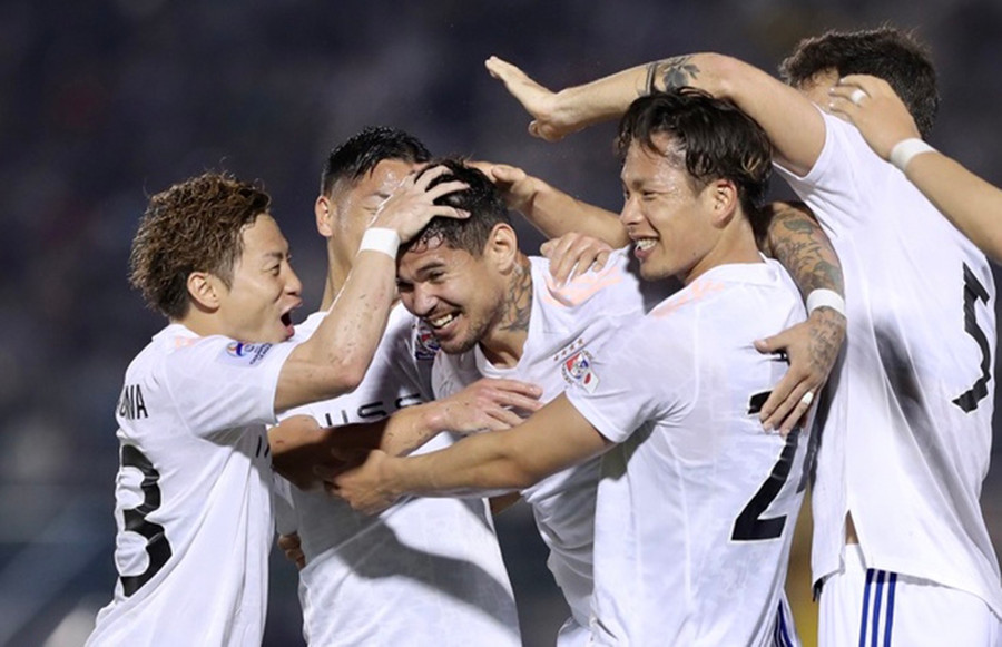 Đội bóng đến từ Nhật Bản đã có 2 bàn thắng khá chóng vánh trong hiệp 1. Ảnh: Quang Thịnh Đội bóng đến từ Nhật Bản đã có 2 bàn thắng khá chóng vánh trong hiệp 1. Ảnh: Quang Thịnh