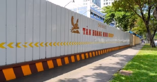  Ủy ban Chứng khoán Nhà nước đã hủy bỏ 9 đợt chào bán trái phiếu các công ty con thuộc Tập đoàn Tân Hoàng Minh do công bố thông tin sai sự thật, che giấu thông tin trong hoạt động phát hành trái phiếu riêng lẻ. (Ảnh: TTXVN)