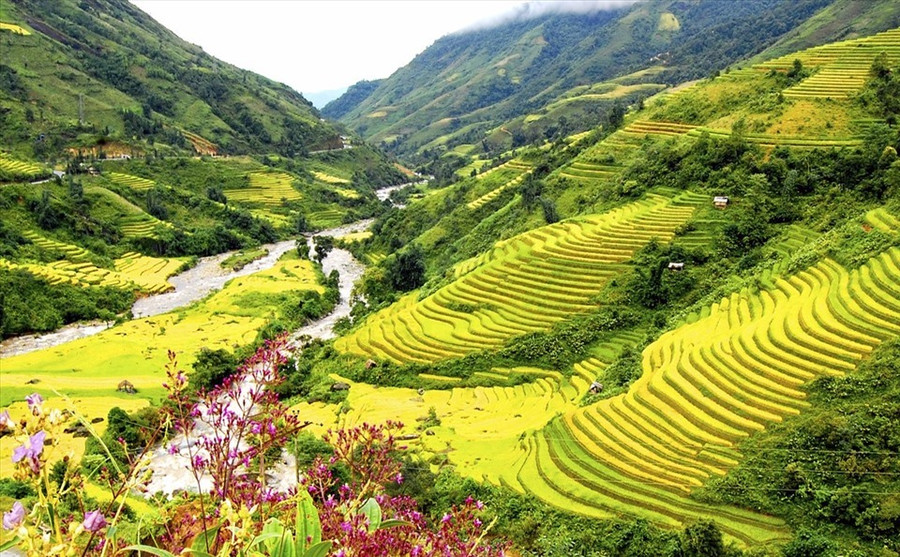 Lào Cai là điểm đến lí tưởng trong dịp nghỉ lễ 30.4 - 1.5 sắp tới. Ảnh: BLC