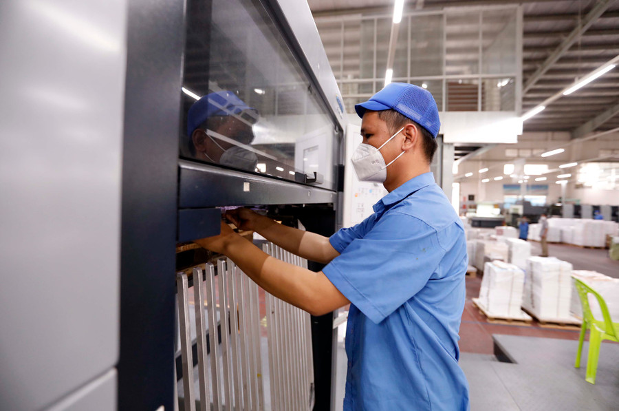 Gói hỗ trợ sẽ càng có giá trị nếu trao tay sớm cho NLĐ. Ảnh: Ngọc Dương Gói hỗ trợ sẽ càng có giá trị nếu trao tay sớm cho NLĐ. Ảnh: Ngọc Dương