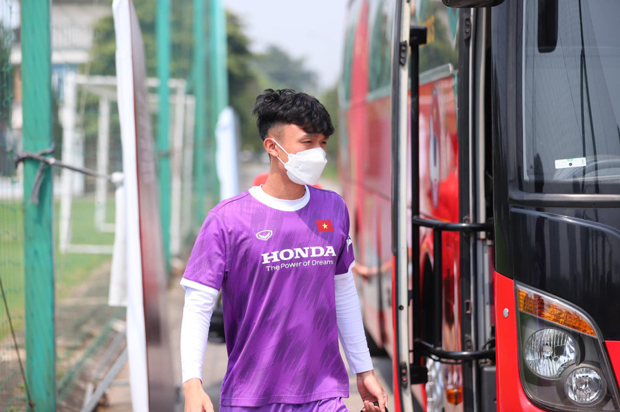 Tiền vệ Mai Xuân Quyết. Ảnh: VFF