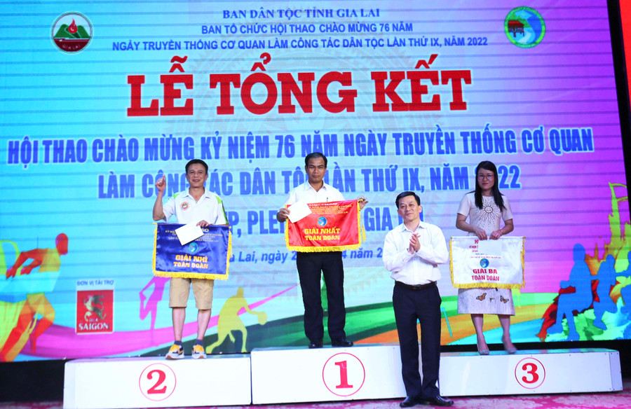 Đoàn Ban Dân tộc tỉnh Gia Lai đã xếp thứ 3 toàn đoàn. Ảnh: Văn Ngọc 